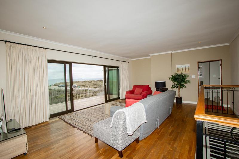 To Let 4 Bedroom Property for Rent in Sunset Beach Western Cape